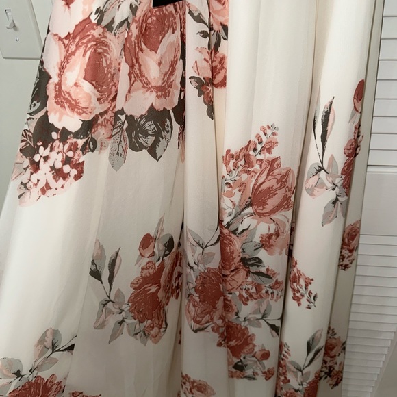 Floral dress for wedding NEW - Picture 8 of 8